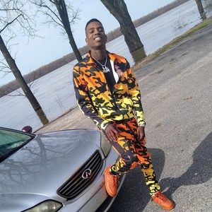 Meet your Posher, Jb